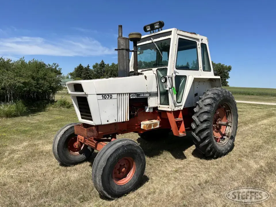 1974 Case Agri King 1070 2WD Tractor
