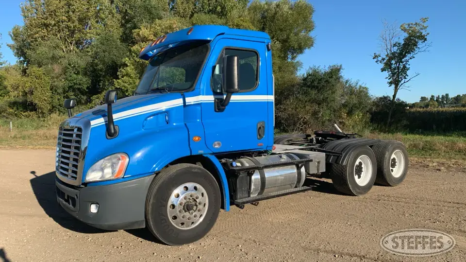 2017 Freightliner Cascadia 113 Conventional Truck without Sleeper