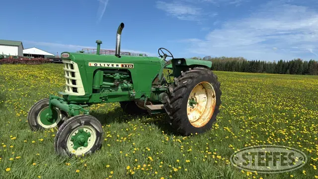 1964 Oliver 770