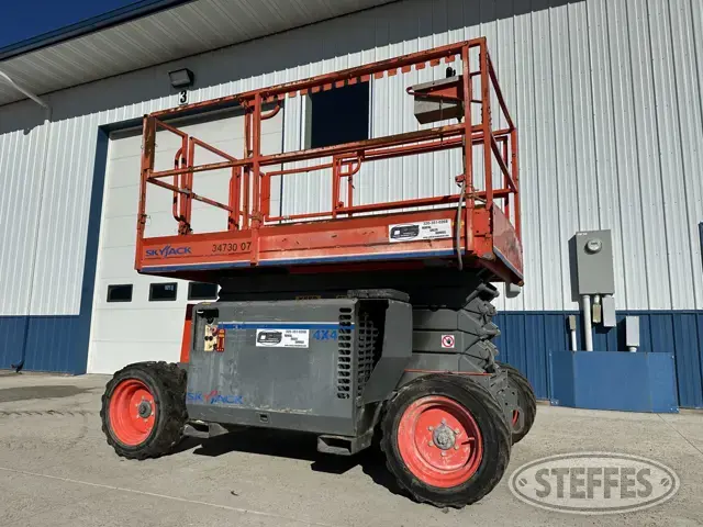 2006 Skyjack SJ6832RT