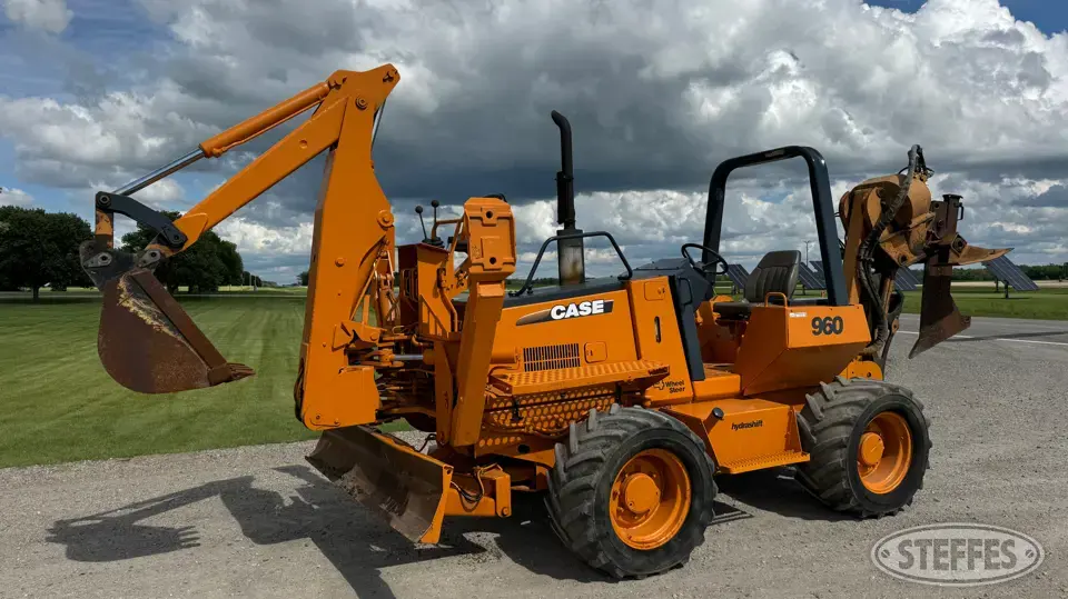 Case 960 Trencher