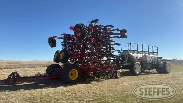 2019 Bourgault 3320 PHD