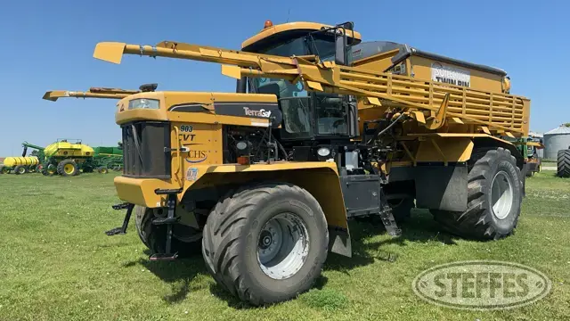 2015 TerraGator TG8400