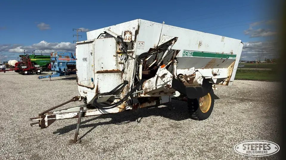Henke Kwikmixer 2370 Livestock Equipment-Other