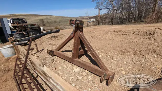 Shop-built gooseneck trailer hitch