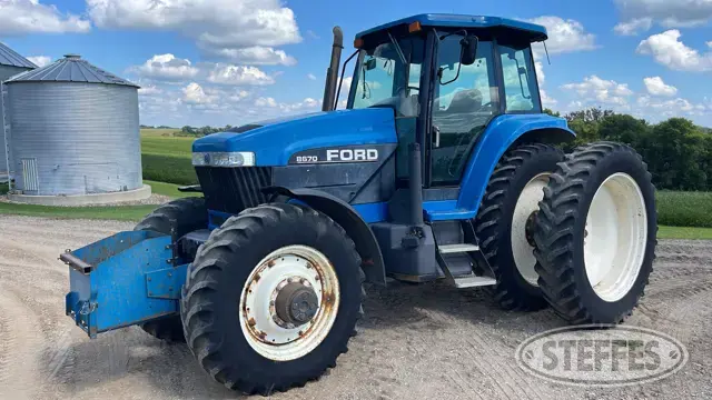 1995 Ford 8670