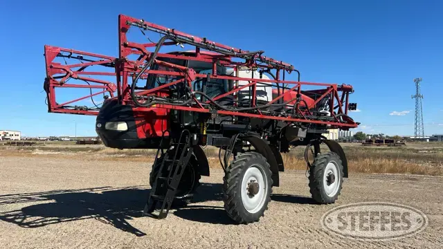 2014 Case IH Patriot 2240