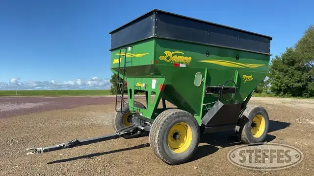 2004 Demco 365 Posi-Flow