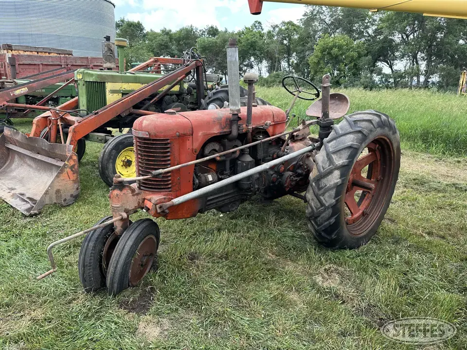 Case SC Collectible Tractor