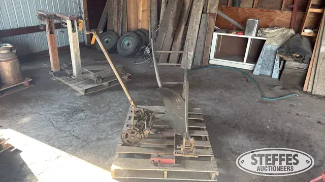 Collectible farm items