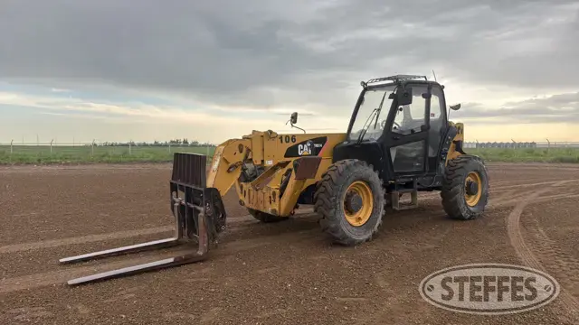 2011 CAT TH514
