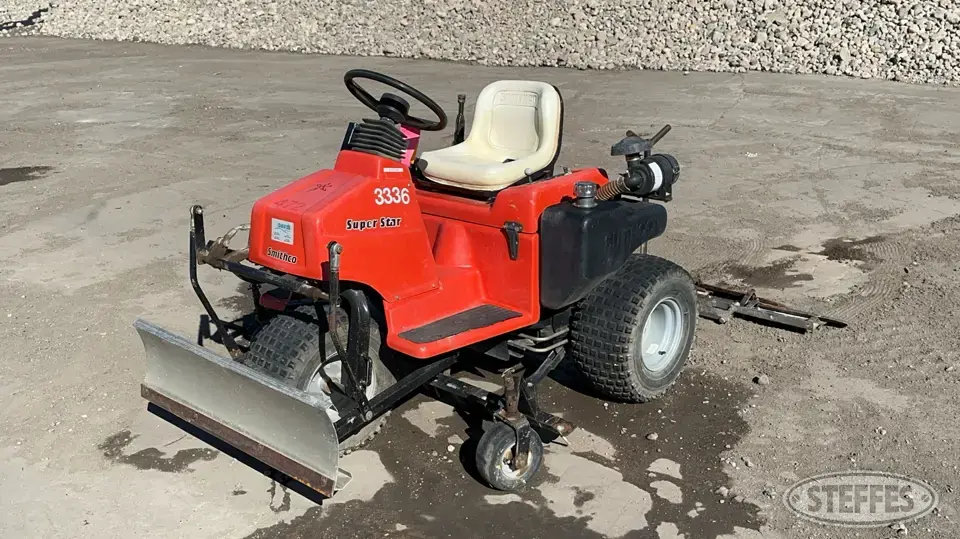 Smithco Superstar 4200 Lawn and Garden-Other
