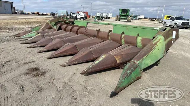 John Deere 853A