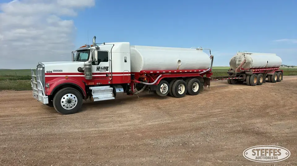 2018 Kenworth W900 4,200 gal. Tank Truck