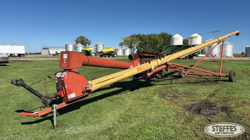 2001 Westfield MK100-61 Swing Hopper Auger