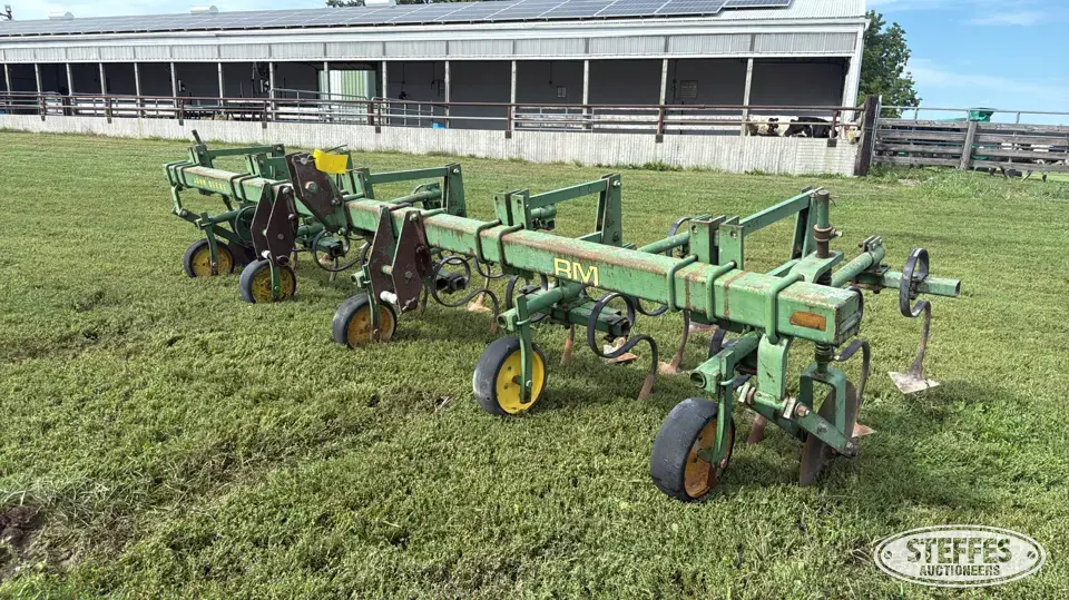 John Deere ER014 Row Crop Cultivator