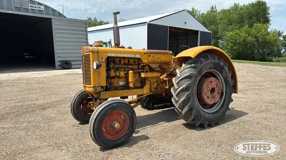 1958 Minneapolis-Moline GB Collectible Tractor