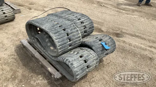 CAT 454-6097