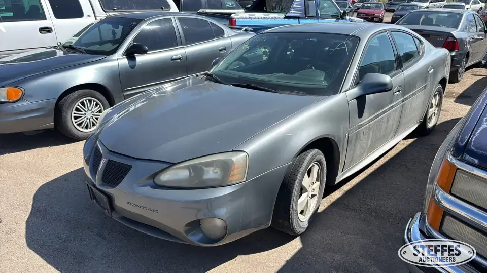 2008 Pontiac Grand Prix Car