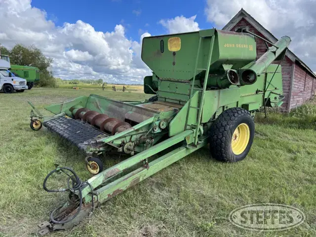 John Deere 96
