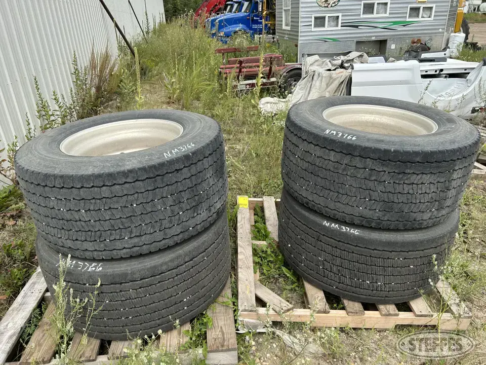 Yokohama Super Singles Truck Tire