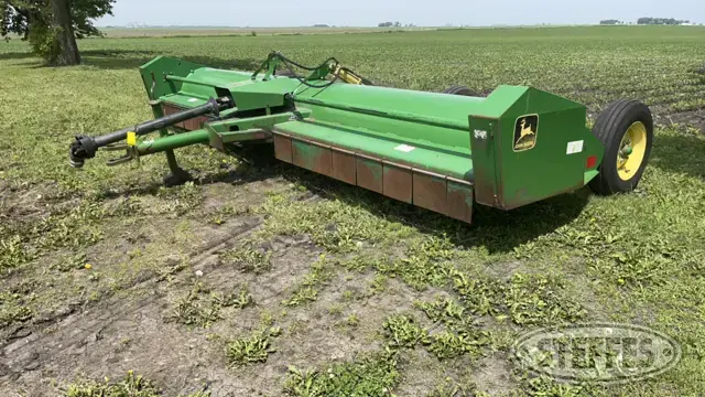John Deere 115