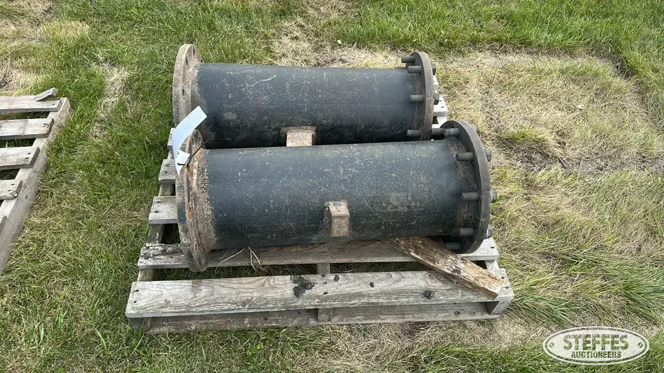 (2) Wheel extensions Tractor Part