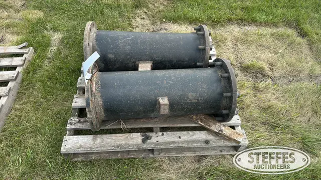 (2) Wheel extensions