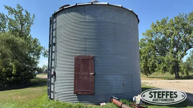 Grain bin