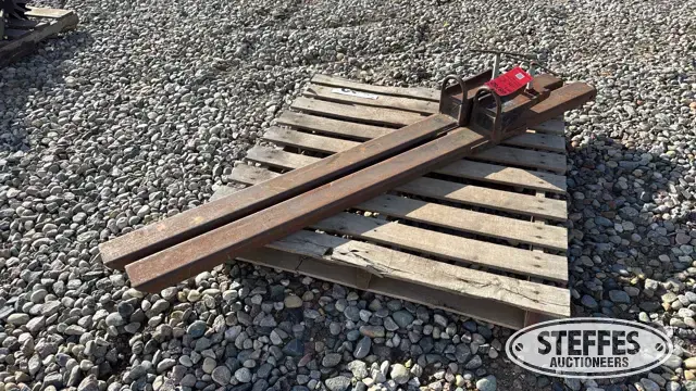 Clamp-on pallet forks