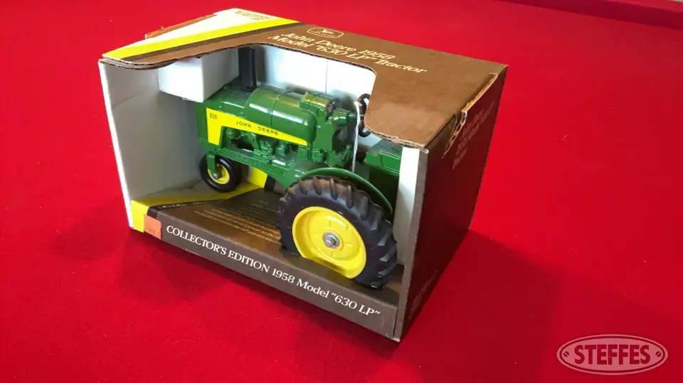 John Deere 1958 630 LP Collector Edition Toy