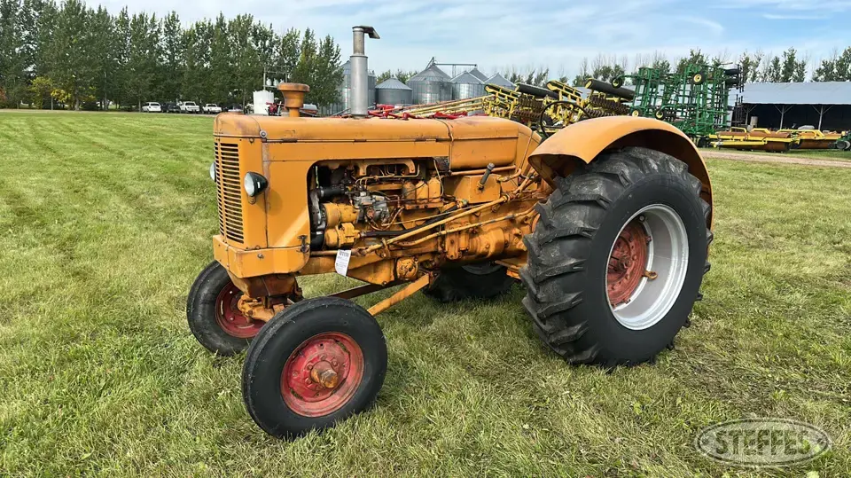 1956 Minneapolis-Moline U Wheatland Collectible Tractor
