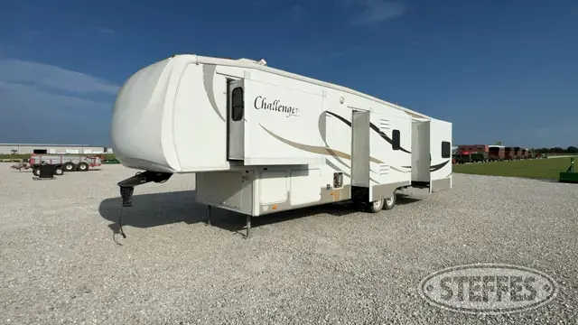 2008 Keystone Challenger 35 CKQ