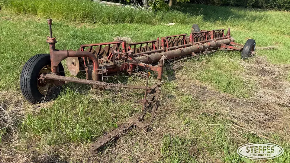 Massey Ferguson disc plow