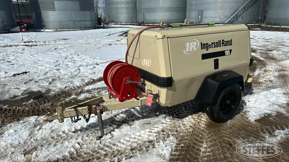 1998 Ingersoll Rand 185 Air Compressor