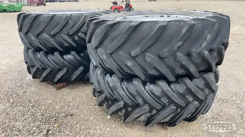 Michelin MegaXBib Tractor-Implement Tire