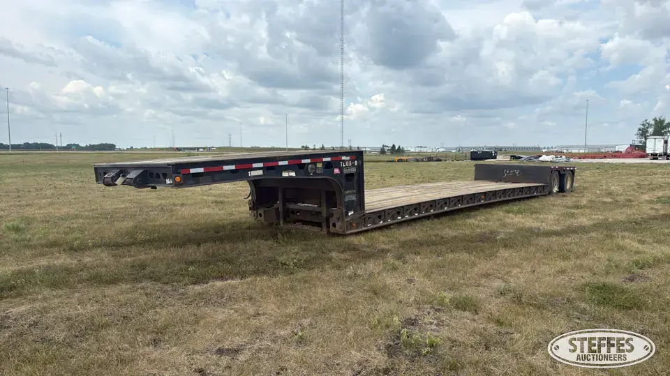 2006 Aspen 35-ton Lowboy Trailer
