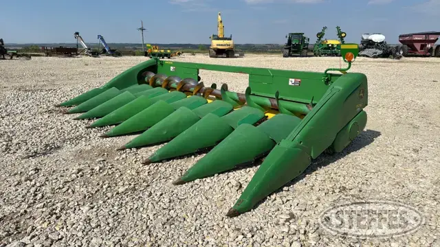 2008 John Deere 608C