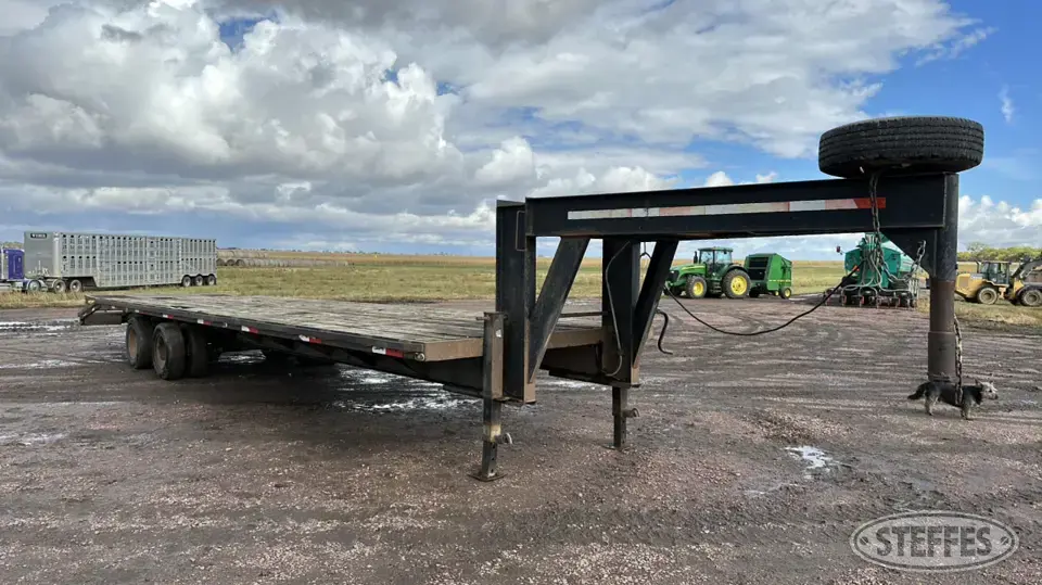2001 Shop-Built 8x33 Flatbed Trailer