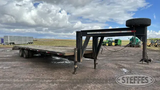 2001 Shop-Built 8x33