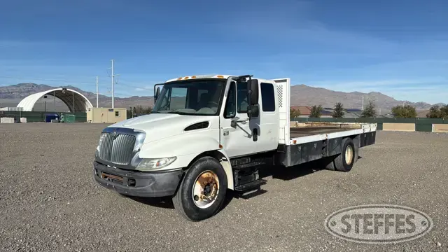 2005 International 4300