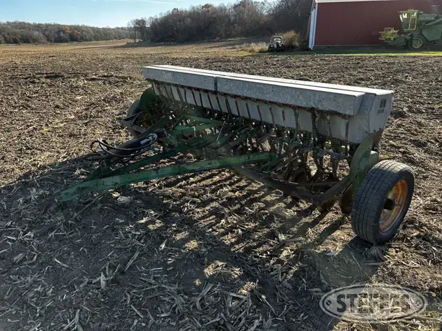 John Deere Van Brunt B
