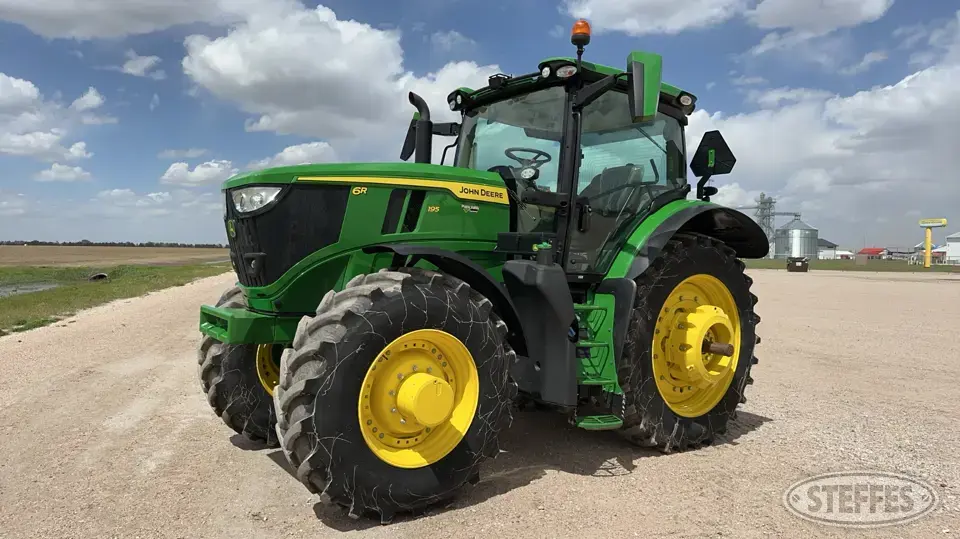 2022 John Deere 6R 195 MFWD Tractor