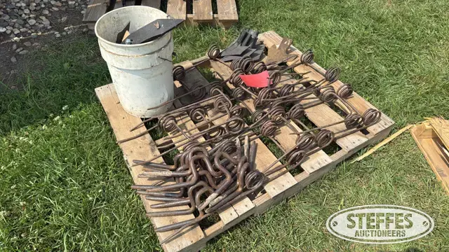 Harrow tines & harrow parts