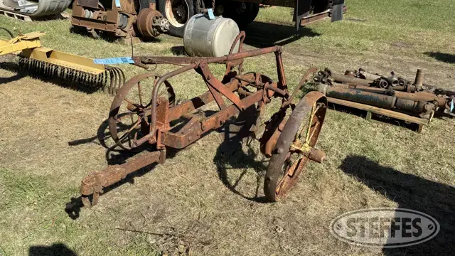 1-bottom plow