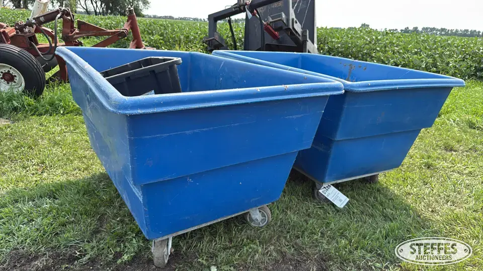 (2) Storage totes Farm Support Item