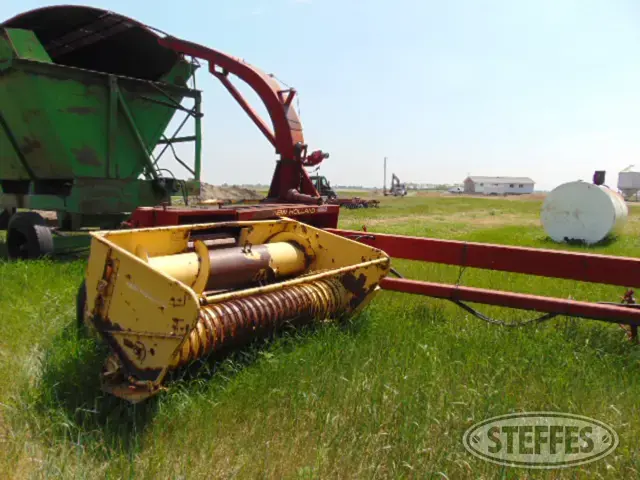 New Holland 892