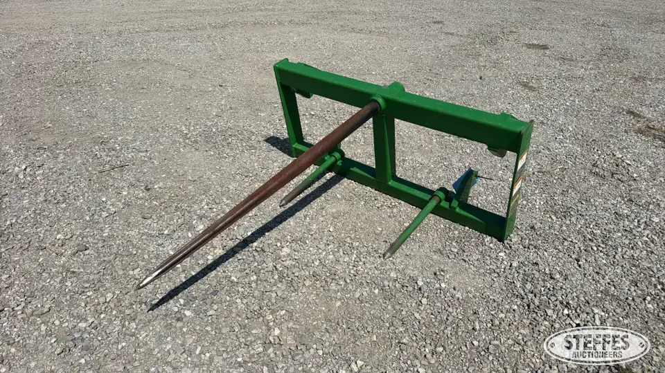 Frontier bale spear Tractor Loaders and Attachment