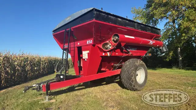 2012 Demco 850
