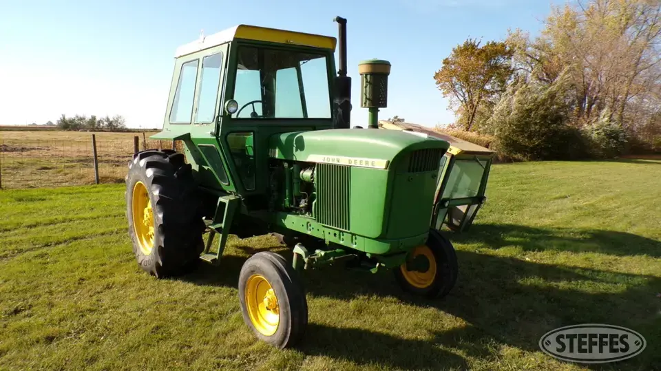 John Deere 4010 2WD Tractor